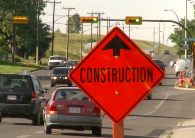 加州 DMV驾照笔试第12题相关图片