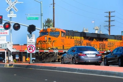 加州 DMV驾照笔试第20题相关图片