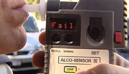 加州 DMV驾照笔试第21题相关图片