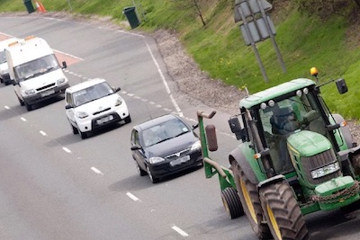 加州 DMV驾照笔试第251题相关图片