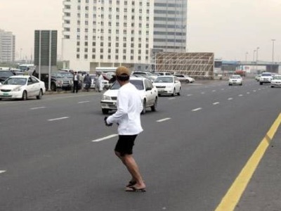 加州 DMV驾照笔试第4题相关图片